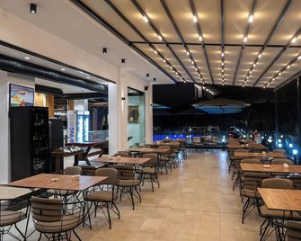 Art Hotel - Saranda - Restaurant