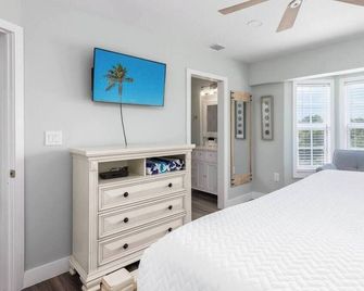 Ocean View Corner Penthouse Ocean Pointe 5416 - Tavernier