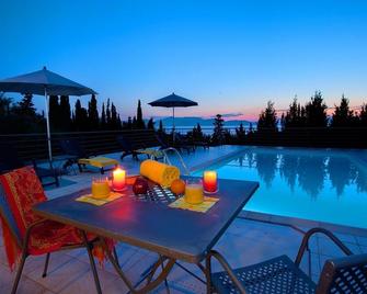 Modern Villa With Private Pool And Outstanding Sea Views - Fiskardo - Pool