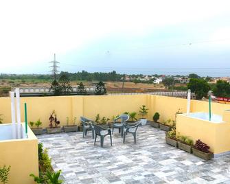 Safe Square Apartment Building - Peshawar - Balcony