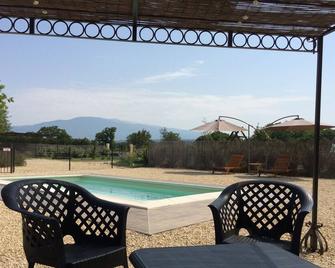 Villa With Private Pool In The Countryside Near The Village - Mazan - Pool