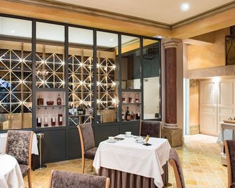 Relais Des Vigiers - Monestier - Restaurante
