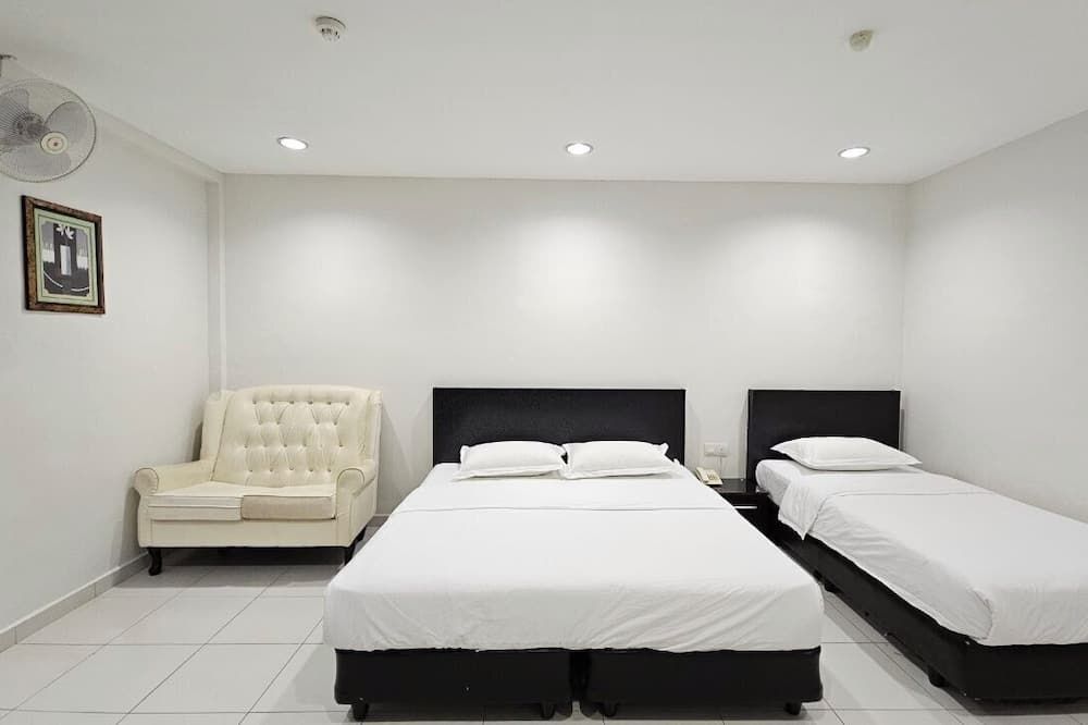 ميلودي إن هوتل