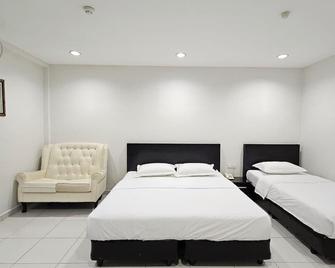 Melody Inn Hotel - Kluang