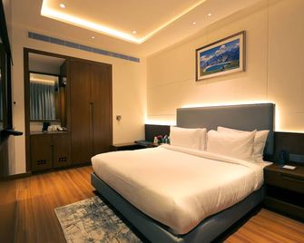 Pride Elite Haridwar - Haridwar - Slaapkamer