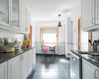 Gaia Beach&golf - Ecohost - Arcozelo - Küche