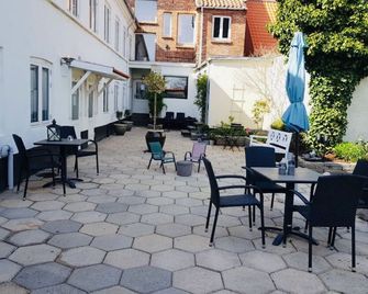 Sverre's Hotel - Rønne - Patio