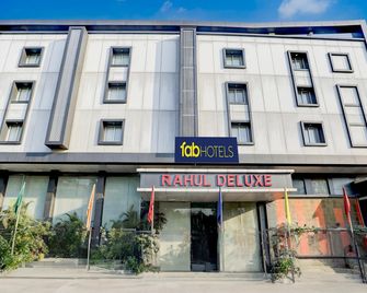 Hotel Rahul - Nagpur - Building