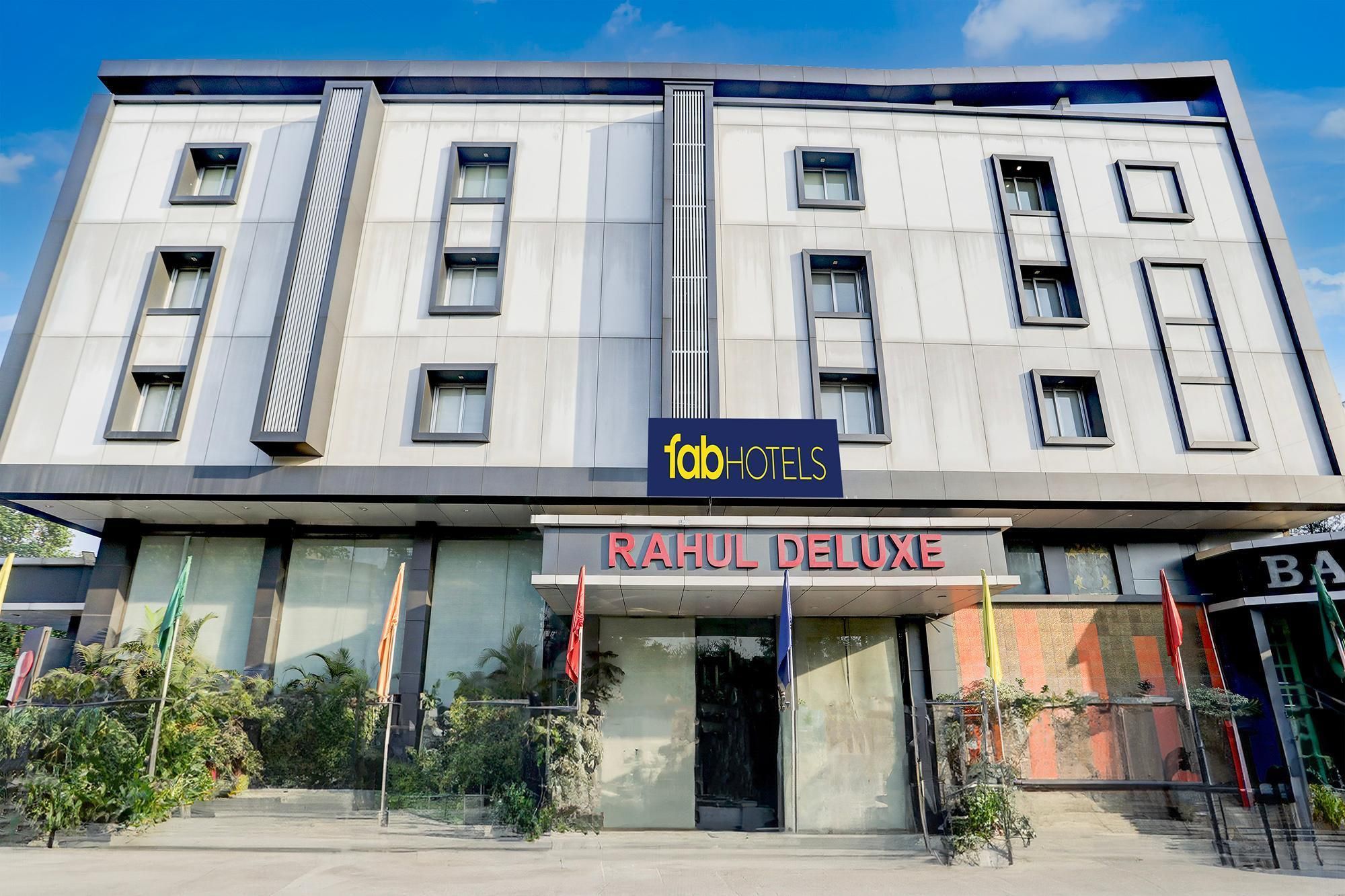 Hotel Rahul - נגפור - בניין