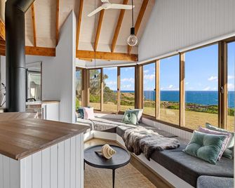 Coastal Retreat With Spectacular Ocean Views 2-12 Guests - Kilcunda
