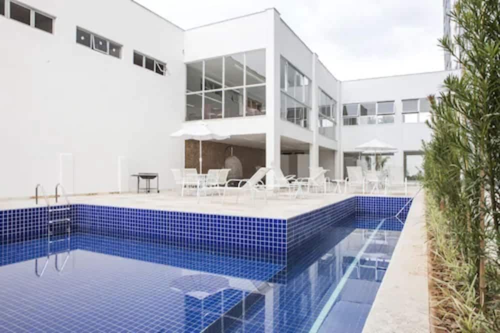 Hotel Abba Uno - Betim - Pool