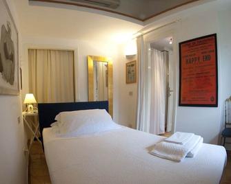 La Locandina - Cerveteri - Slaapkamer