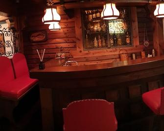 Exclusive Wohnung Mit Sauna, Eigener Bar Und Terasse - Baden-Baden - Baari