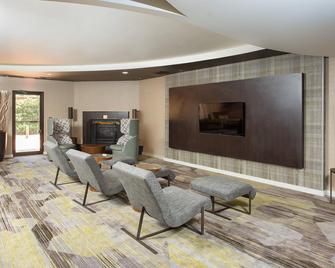 Courtyard by Marriott Boston Westborough - Вестборо - Вітальня