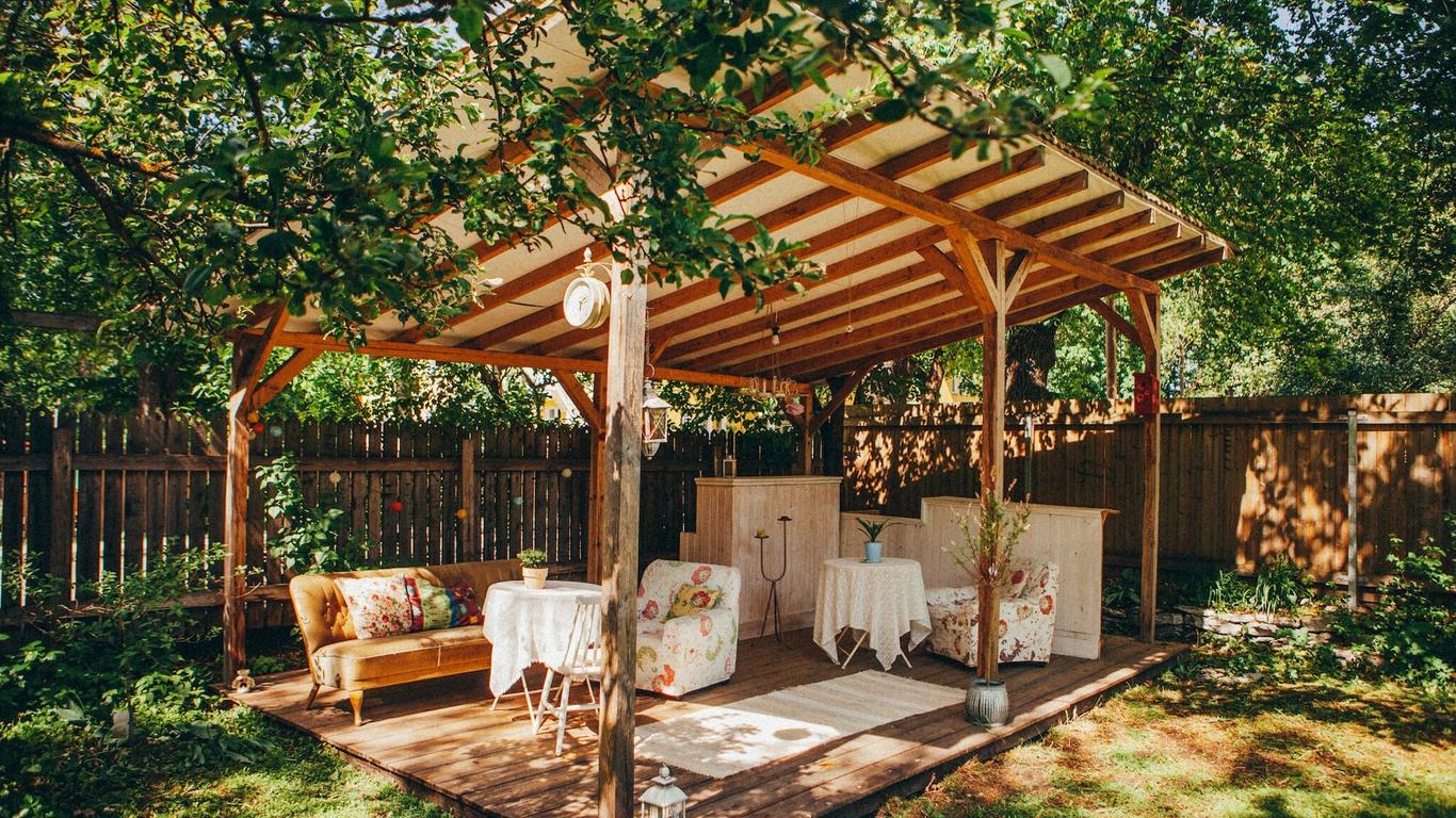 Marta 8 - House & Garden