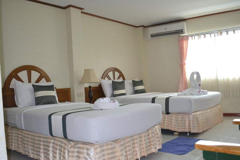 Natacha Hotel - Phi Phi -saaret