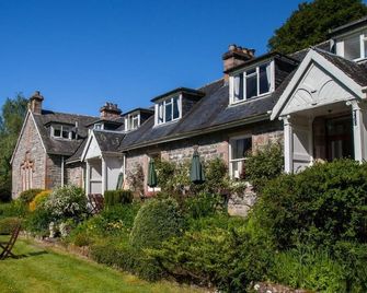 The Cnoc Hotel - Beauly - Gebäude