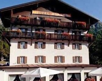 Hotel Bladen - Sappada - Gebäude