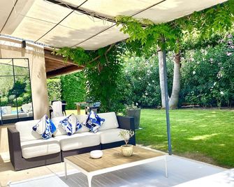 Saint-Tropez Villa In Gated Enclave 5 Minutes From Center Of St-Tropez And Beach - Gassin - Innenhof