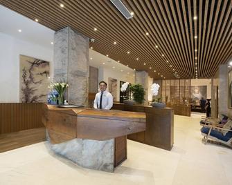 A&em Art Hotel - Ho Chi Minh City - Front desk