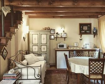 Casa Camilla - Padua - Dining room