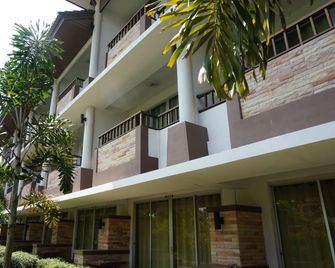 Banana Park Hotel - Nakhon Ratchasima - Building