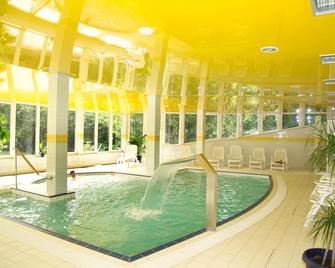 Hotel Riviera - Nová Role - Piscina