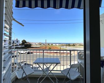 Stay Almyra House - Paralímni - Balcony