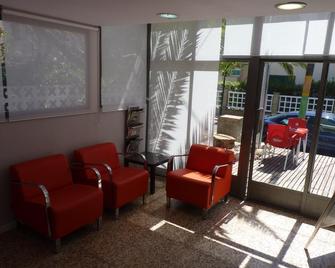 Hostal La Cabaña - Salou - Lobby