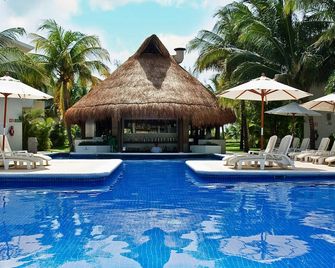 Laguna Suites - Cancún - Pool