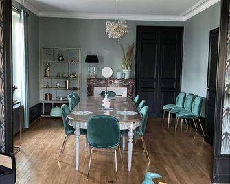la maison de Martha - Jaunay-Marigny - Dining room