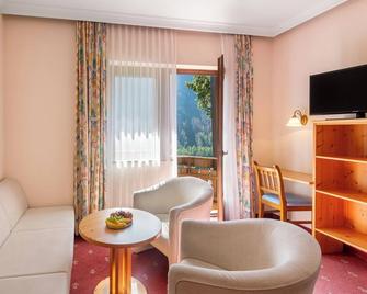Landhotel Post - Heiligenblut - Huiskamer