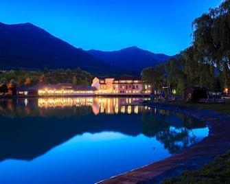 Hotel Don Luis - Castel di Sangro - Басейн