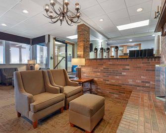 Best Western Plus Concord Inn - Minocqua - Salónek