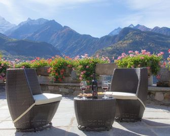 Hotel Lo Fleyé - Saint-Pierre - Terasa