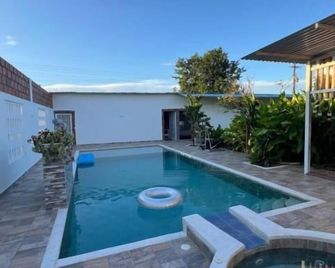 Hotel Casa Cuenca - Garzón - Zwembad