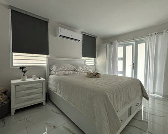 Charming 3-bedroom house with WiFi, AC in beautiful Patillas - Patillas - Bedroom