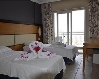 Hotel Melodi - מרמריס - חדר שינה