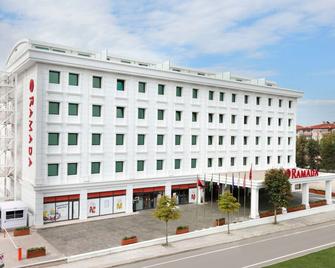 20 Best Hotels In Yalova Hotels From 19 Night Kayak