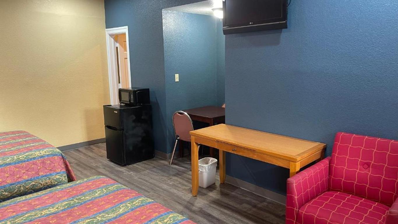 Kenwood Court Motel