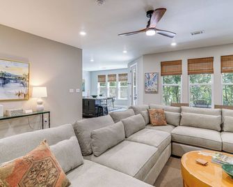 Spacious Heber Springs Home - Easy Marina Access! - Heber Springs - Sala de estar