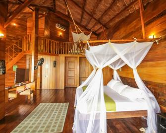 Hotel On Vacation Amazon - Letícia - Makuuhuone