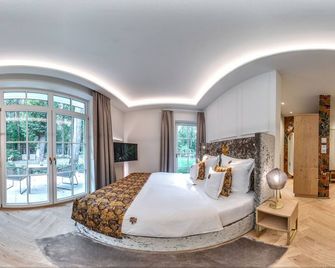 Schlossresidenz - Garbsen - Schlafzimmer