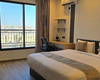 Alshakreen suites - Amman - Camera da letto