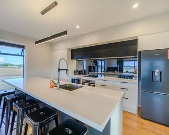 31 on Boundary - Twizel - Cocina