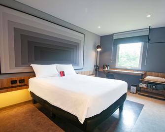 Ibis Monterrey Aeropuerto - Apodaca - Bedroom