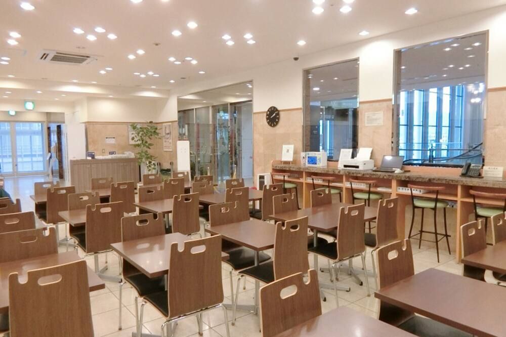 طويوكو إن أكيتا ستيشن هيجاشي