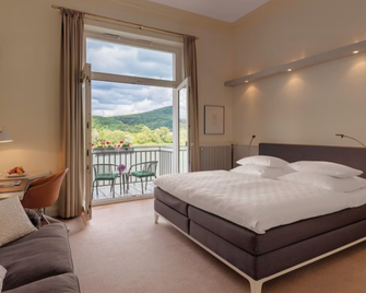 Rheinhotel Dreesen - Bonn - Schlafzimmer