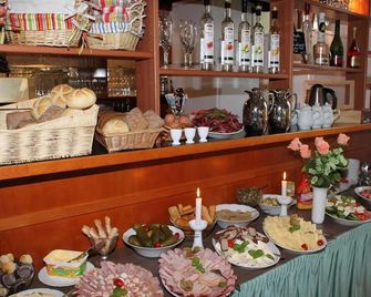 Spreewaldhotel Laura - Lübbenau - Buffet