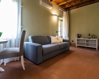 B&B Residenza Di Via Fontana - Lucca - Living room